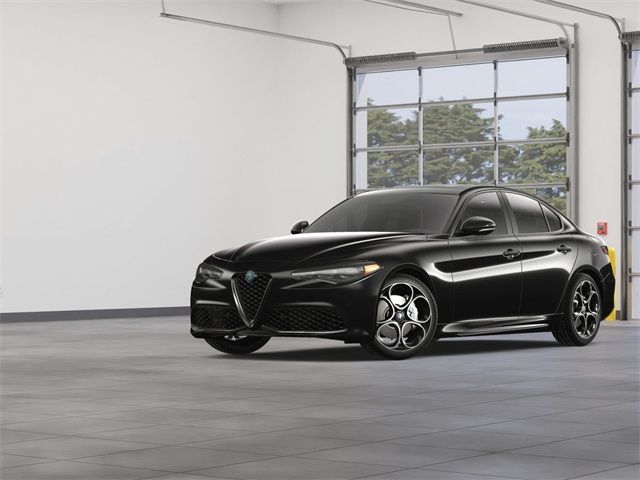 2025 Alfa Romeo Giulia Base
