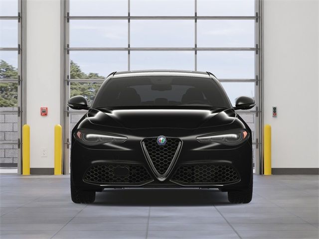 2025 Alfa Romeo Giulia Base