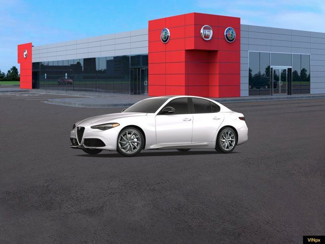 2025 Alfa Romeo Giulia Base