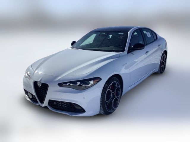 2025 Alfa Romeo Giulia Base