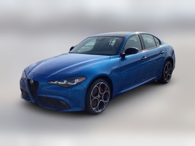 2025 Alfa Romeo Giulia Base