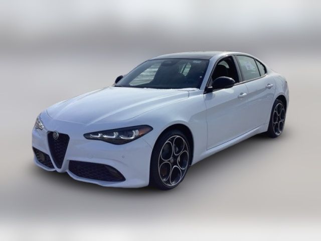 2025 Alfa Romeo Giulia Base