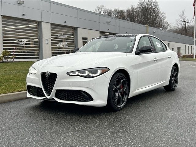 2025 Alfa Romeo Giulia Special Edition