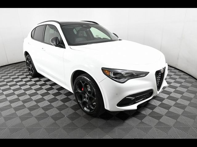 2025 Alfa Romeo Stelvio Special Edition