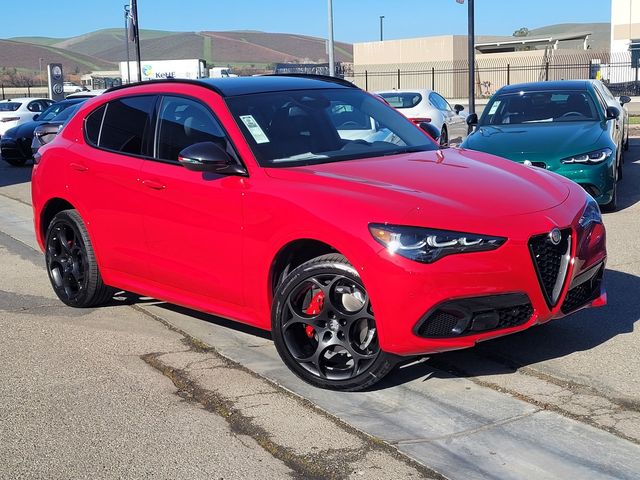 2025 Alfa Romeo Stelvio Special Edition