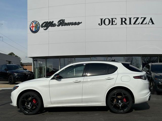 2025 Alfa Romeo Stelvio Special Edition