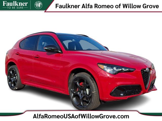 2025 Alfa Romeo Stelvio Special Edition