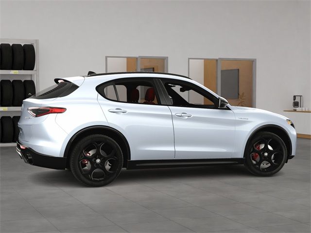 2025 Alfa Romeo Stelvio Sprint