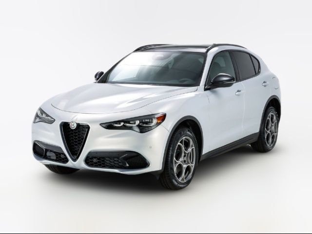 2025 Alfa Romeo Stelvio Sprint