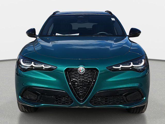 2025 Alfa Romeo Stelvio Sprint