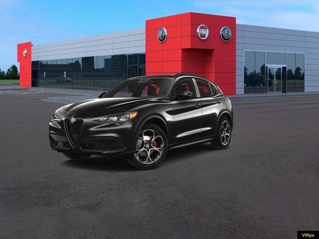 2025 Alfa Romeo Stelvio Sprint