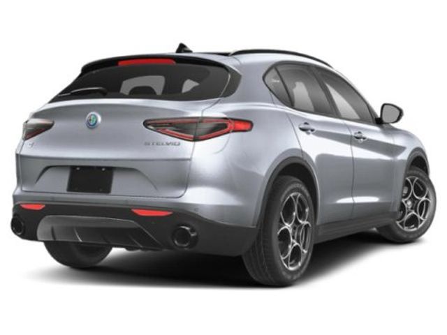 2025 Alfa Romeo Stelvio Sprint