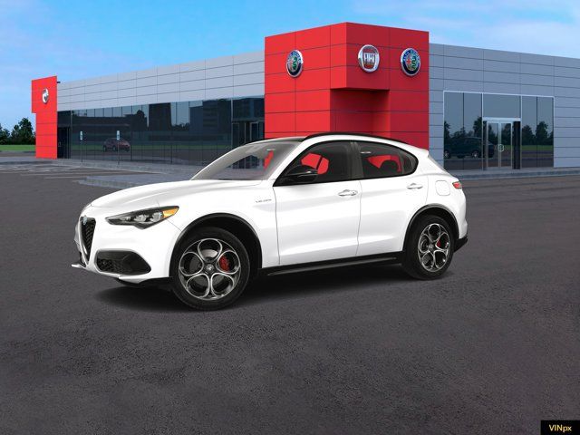 2025 Alfa Romeo Stelvio Sprint