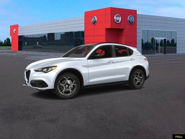 2025 Alfa Romeo Stelvio Sprint