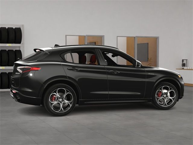 2025 Alfa Romeo Stelvio Sprint