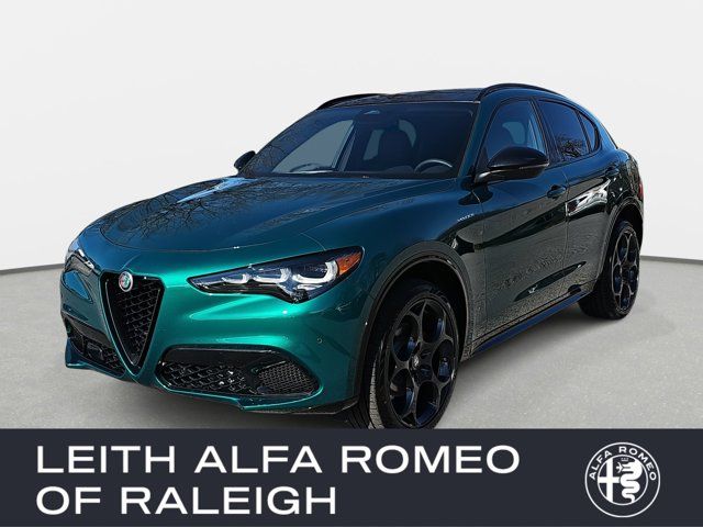 2025 Alfa Romeo Stelvio Sprint