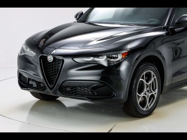 2025 Alfa Romeo Stelvio Sprint