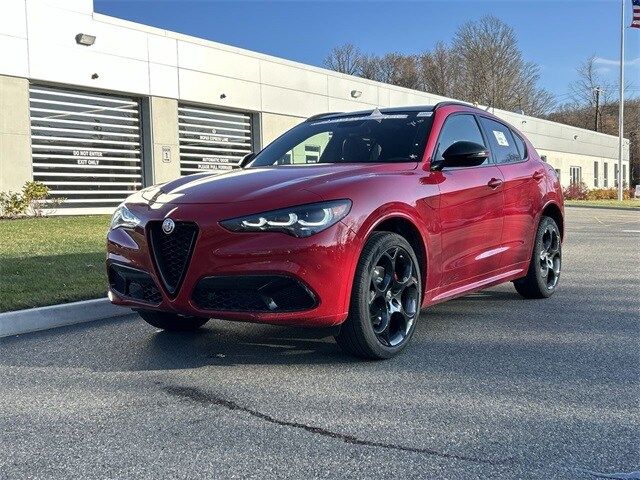 2025 Alfa Romeo Stelvio Special Edition