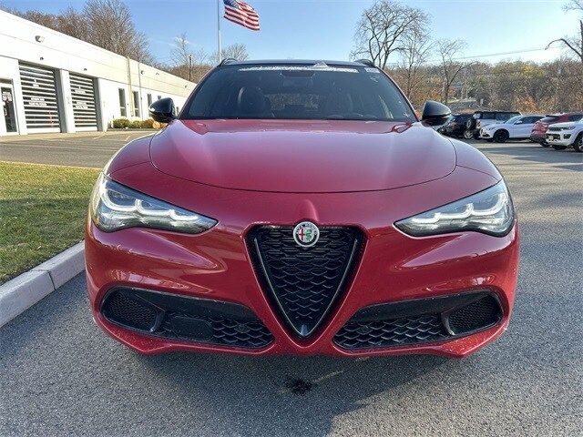 2025 Alfa Romeo Stelvio Special Edition