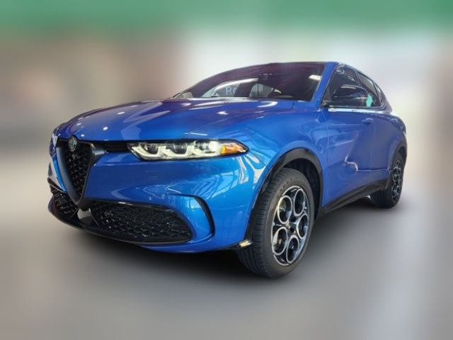 2025 Alfa Romeo Tonale Base