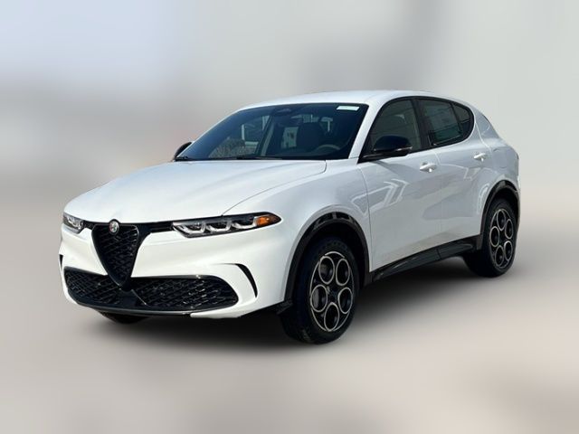 2025 Alfa Romeo Tonale Base