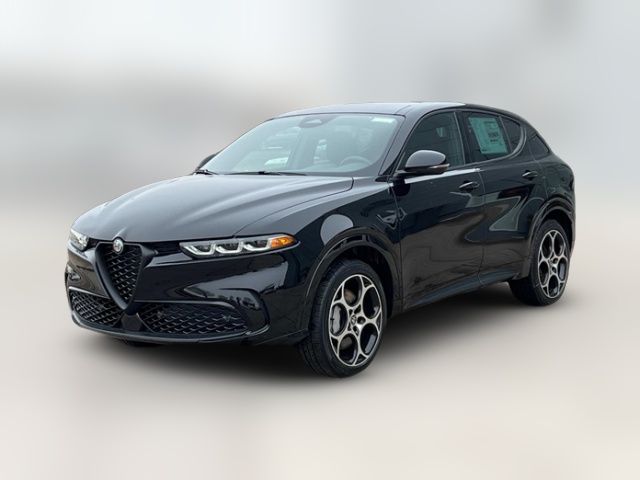 2025 Alfa Romeo Tonale Base