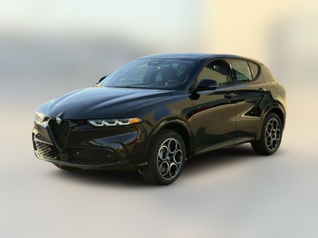 2025 Alfa Romeo Tonale Base