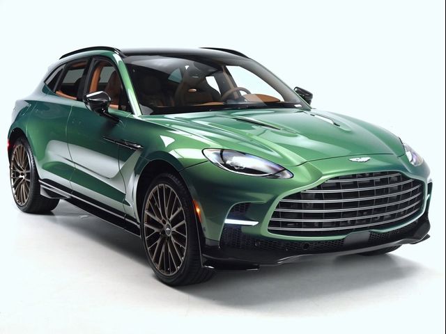 2025 Aston Martin DBX 707