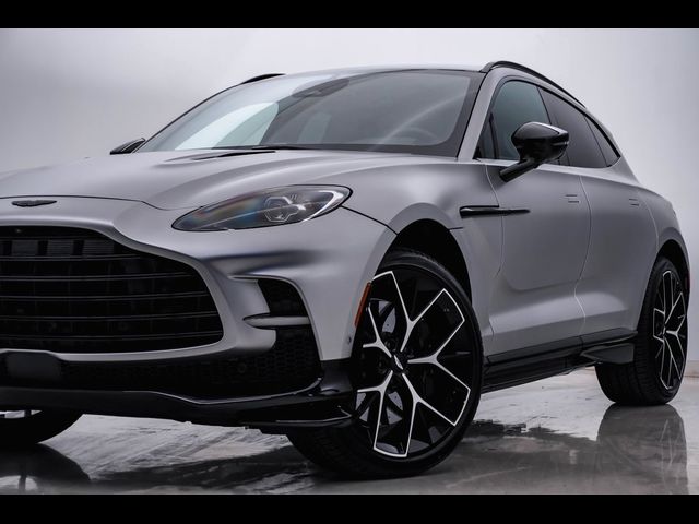 2025 Aston Martin DBX 707