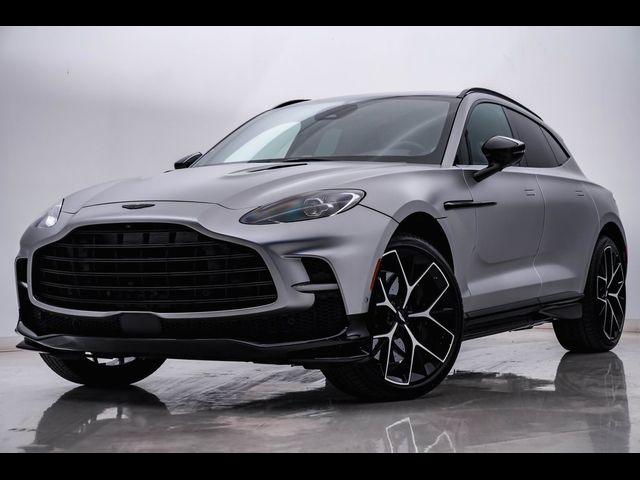 2025 Aston Martin DBX 707