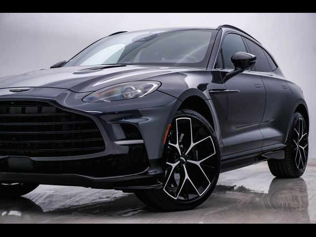 2025 Aston Martin DBX 707