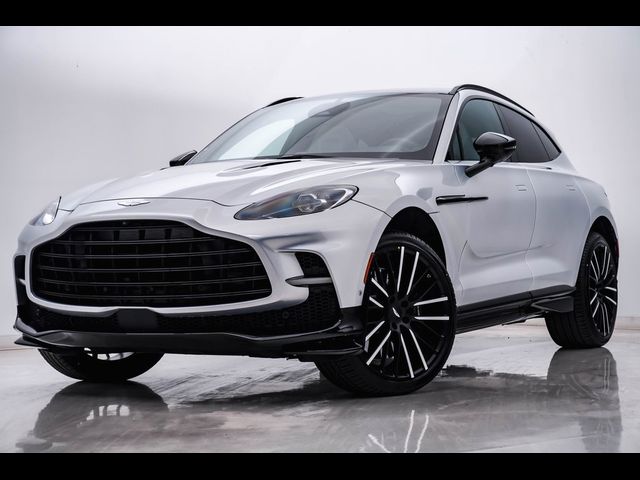 2025 Aston Martin DBX 707