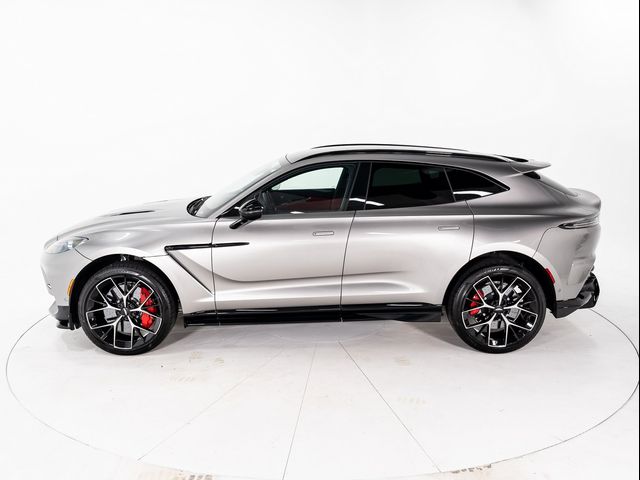 2025 Aston Martin DBX 707