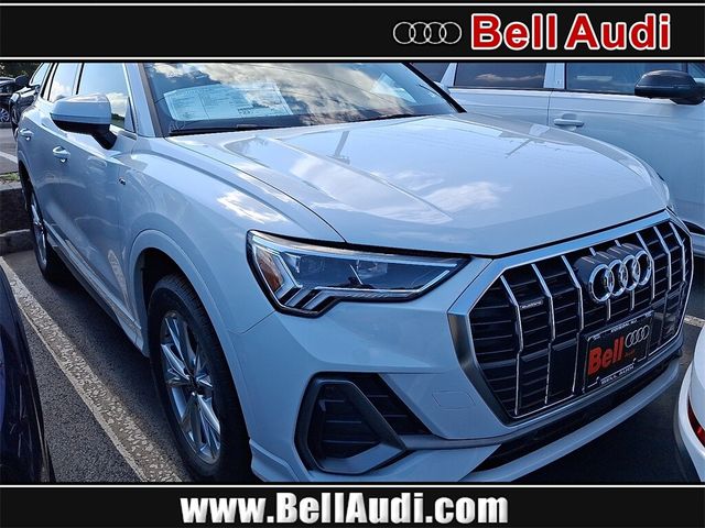 2025 Audi Q3 S Line Premium