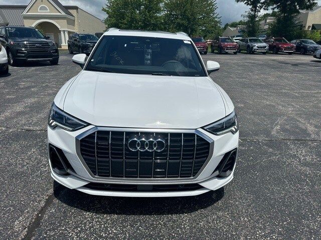 2025 Audi Q3 S Line Premium