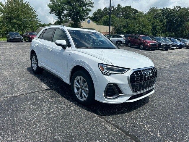 2025 Audi Q3 S Line Premium