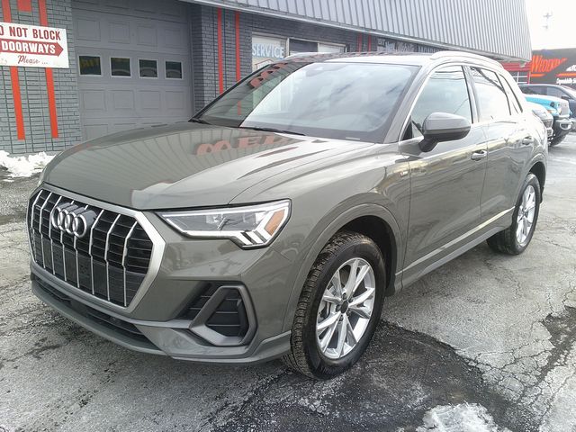 2025 Audi Q3 S Line Premium