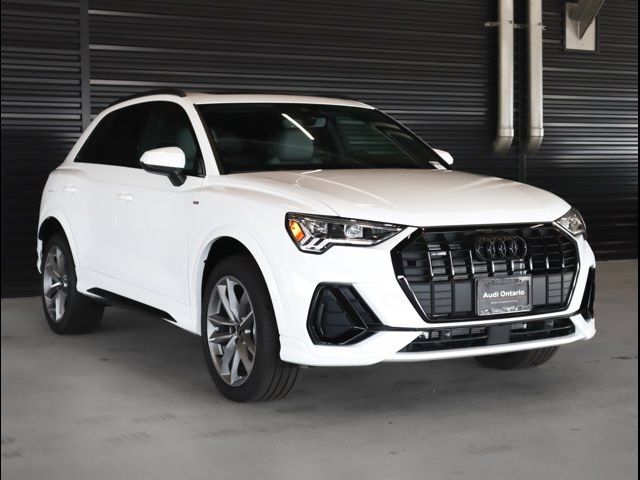 2025 Audi Q3 S Line Premium