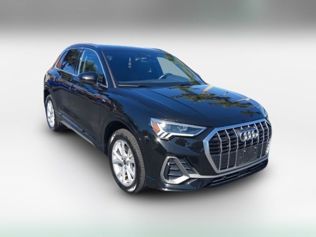2025 Audi Q3 S Line Premium