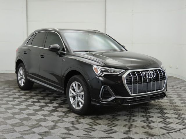 2025 Audi Q3 S Line Premium