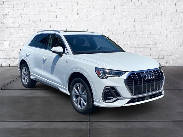 2025 Audi Q3 S Line Premium