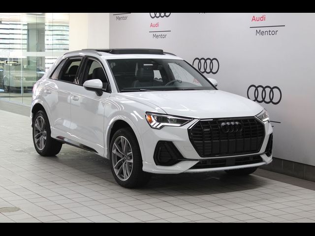 2025 Audi Q3 S Line Premium