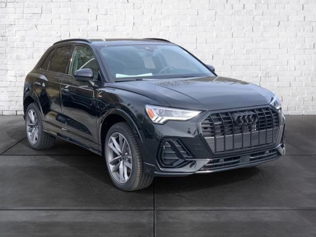 2025 Audi Q3 S Line Premium