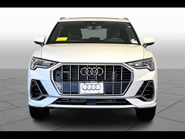 2025 Audi Q3 S Line Premium