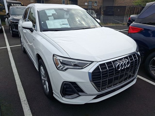 2025 Audi Q3 S Line Premium