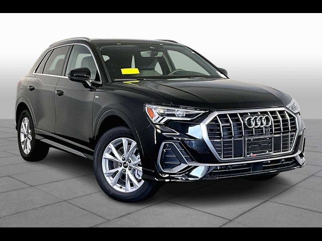 2025 Audi Q3 S Line Premium
