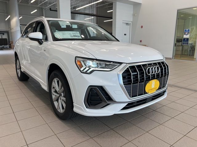 2025 Audi Q3 S Line Premium