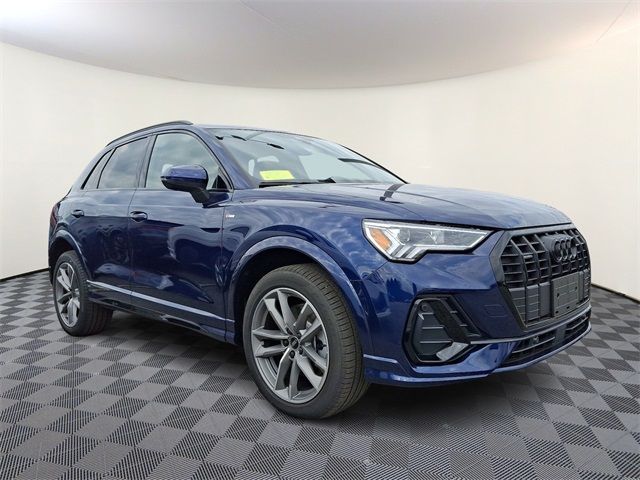2025 Audi Q3 S Line Premium