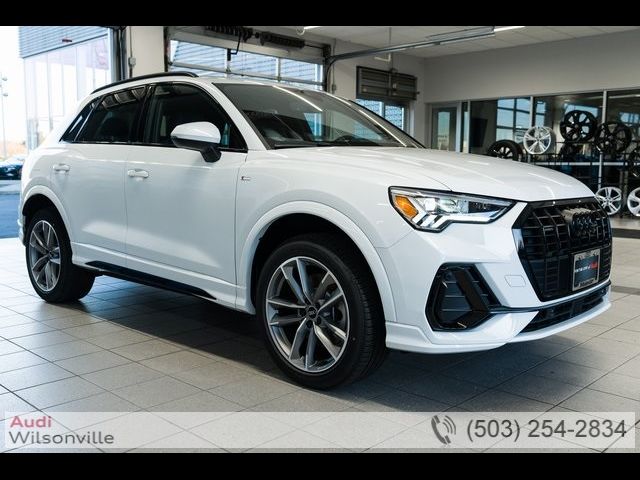 2025 Audi Q3 S Line Premium