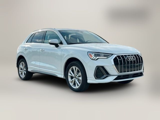 2025 Audi Q3 S Line Premium